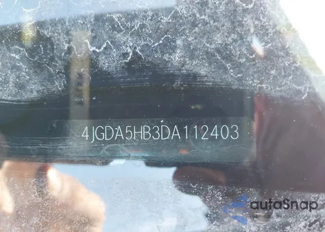 2013 Mercedes-Benz Ml 350 4Matic z USA, uszkodzony, nr VIN 4JGDA5HB3DA112403